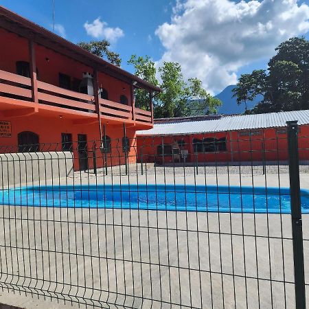 0001.09 - Maranduba - Chale Terreo - 1 Dormitorio - 6 Pessoas - 2 Quadras Do Mar - Piscina - Wi-Fi Ubatuba Extérieur photo